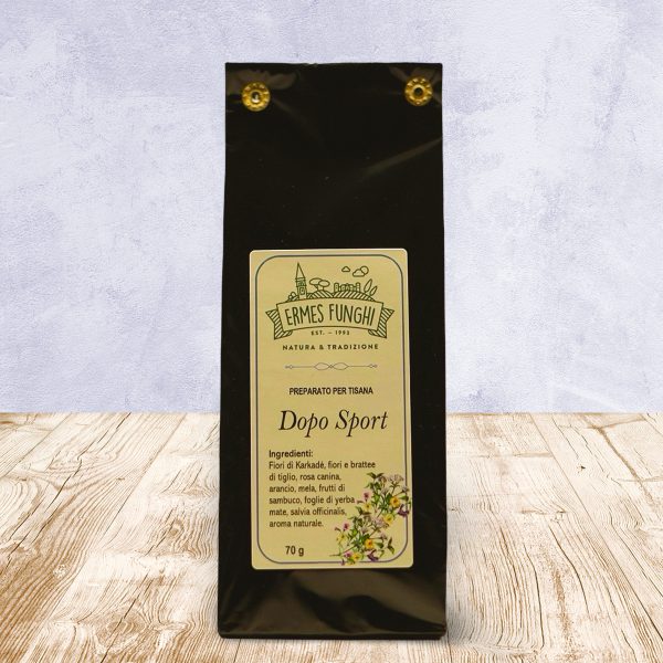 Tisana Dopo Sport. Confezione da 70 grammi. PREPARAZIONE: Versare un cucchiaio da cucina colmo per tazza, aggiungere acqua bollente e lasciare in infusione per circa 6 minuti. Filtrare e consumare puro o con aggiunta di miele o zucchero.