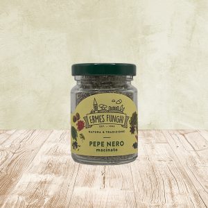 Vasetto da 50 grammi di Pepe nero macinato Ermes Funghi.